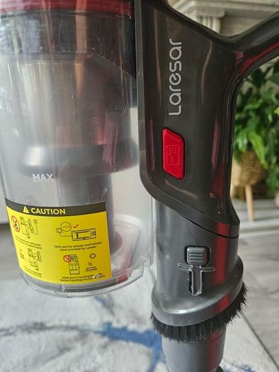 Laresar battery vaccum