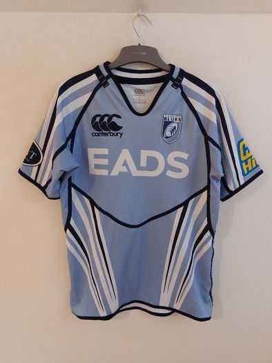 Cardiff blues rugby jersey