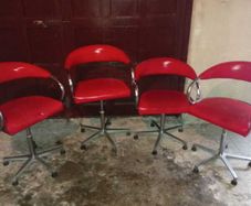 Salon Chairs