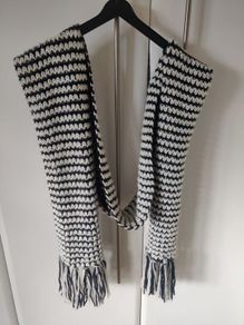 Dotti Black and White Scarf