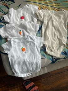 baby vests and grows 6-9 months