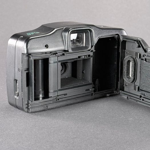 Canon Prima BF-8 35mm Point and Shoot Film Camera
