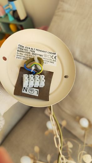 BnQ Antique Cream Chandelier