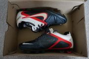 Football Boots Nike Ctr 360 Maestri II Red/White/Grey (2009) Size 7UK FG