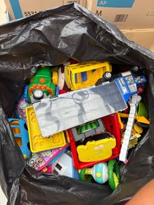 toys