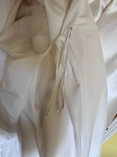 Size 12 Rosa Clara Wedding Dress