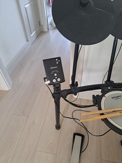 Roland electronic Drum kit