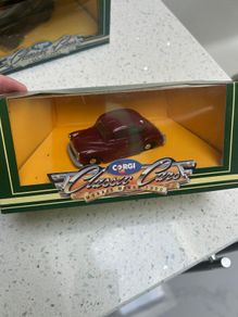 Corgi morris minor