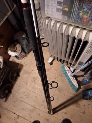 Penn squadron II 14 ft rod and penn rival 7000 reel
