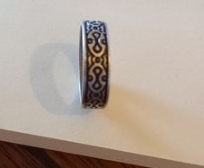 Mens ring (new) - bargain basement