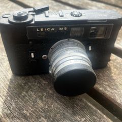 Leica M5 Black Chrome with a Leitz Summarit 50mm f1.5 lens