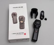 insta 360 one rs 1 inch camera