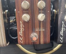 Lr baggs align reverb pedal