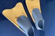 Swim flippers size 5