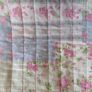 Lovely Floral Faux-Patchwork Style Quilt in Excellent Condition Image 5