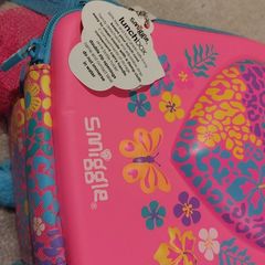 Smiggle lunch box