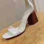 Ladies Shoes Image 4