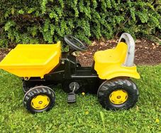 Kids Pedal Tractor