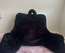 Reading pillow