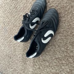 football boots Sondico
