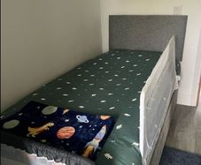 Single bed frame
