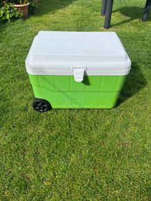 Cooler box