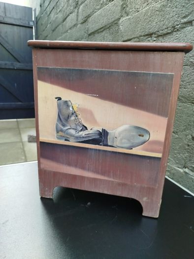 Old Painted box