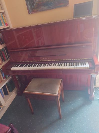 Yamaha U3