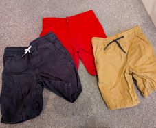 Boys shorts size 2-3
