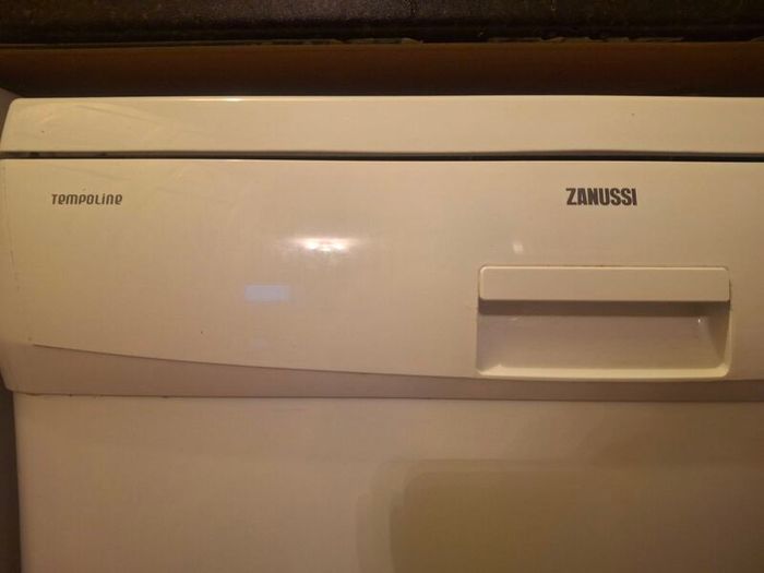 Zanussi dishwasher