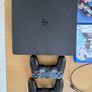 PlayStation 4 slim Image 5