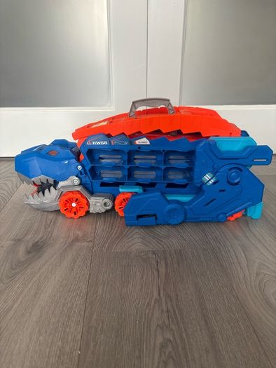 Hot Wheels City T-Rex Transporter