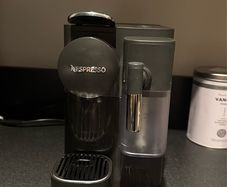 Nespresso lattissima coffee machine