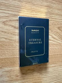 Kash Beauty Eternal Treasure Palette