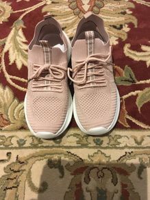 Trainers size UE-41, UK-7