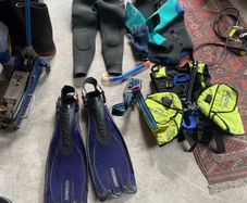 scuba diving gear
