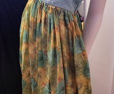 Beautiful 1950s Vintage Floral Dress