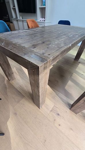 Kitchen Table & Chairs