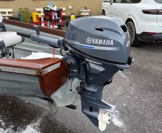25 hp Yamaha 4 stroke outboard