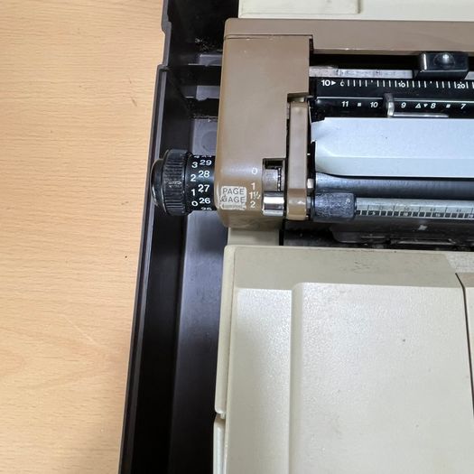 Vintage Smith Corona B 720 Electric Typewriter With Hard Carry Case - FAULTY