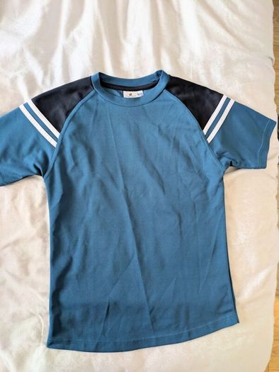 CP Fola T shirt size 11-12