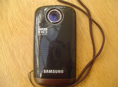 Samsung Full HD pocket camcorder