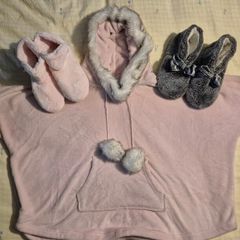 woman's clothes