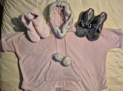 woman's clothes