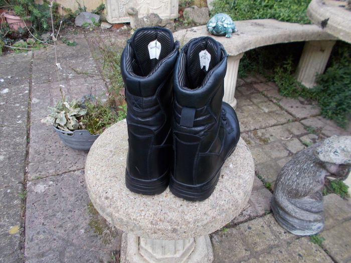 Leather Boots / Vibram Soles / UK12 - EU 46