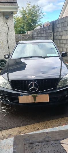 Mercedes C180 compressor breaking