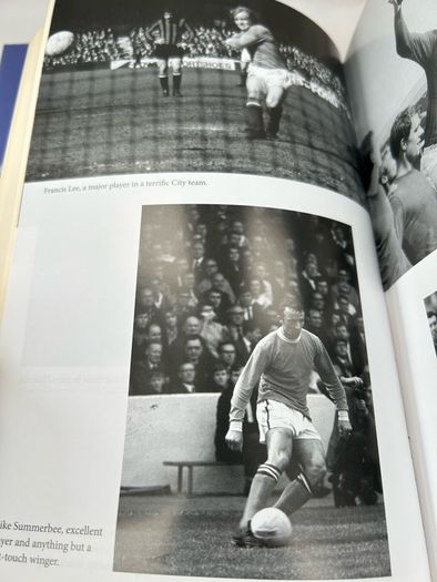 SIGNED John Giles The Great & The Good Hardback Leeds Ireland Football Legend