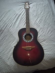 Semi-acoustic Guitar