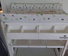 baby changing table