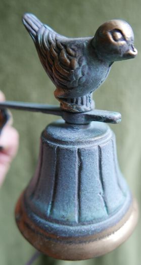 CAST IRON Wall Mount Hummingbird Welcome Bell Rustic Farm/Garden/Patio Door Decor